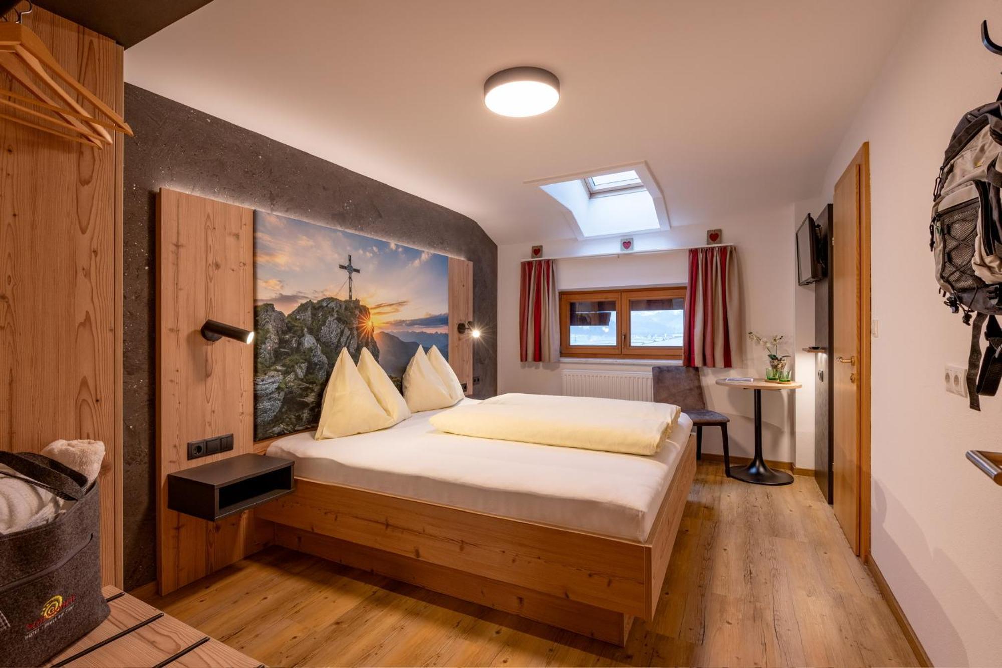 Das Sonnleiten Ski- Und Motorradhotel Bruck Im Zillertal Bruck am Ziller Exterior foto