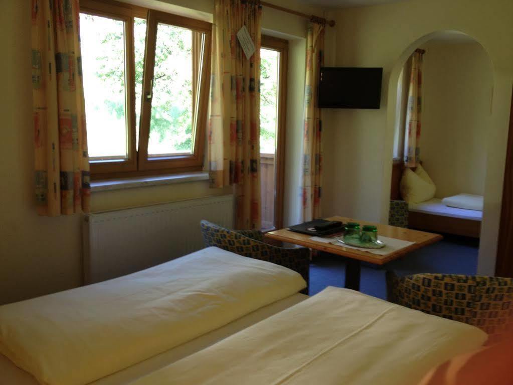 Das Sonnleiten Ski- Und Motorradhotel Bruck Im Zillertal Bruck am Ziller Exterior foto